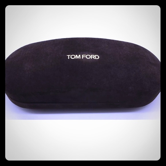 🆕⚜️Tom Ford Hard Clam- shell sunglass Case with wipe and authenticity card. - Picture 1 of 1